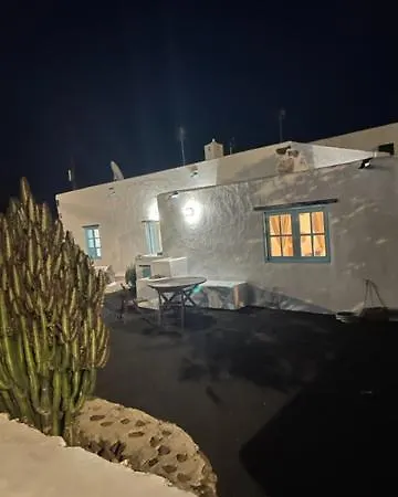בית נופש Petite Casa Leoncia *